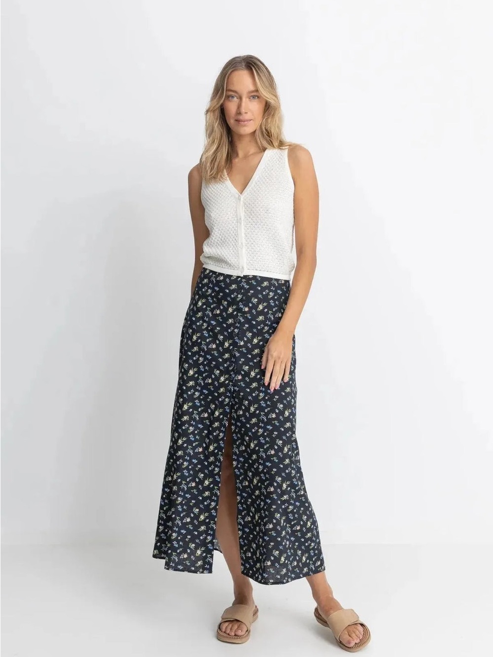 RHYTHM FLEUR FLORAL BUTTON FRONT MAX SKIRT sz S
